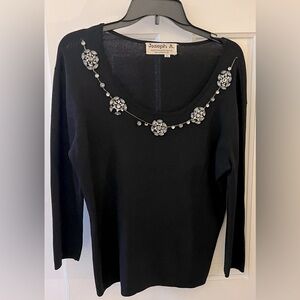 Vintage - Joseph A Quest ce Quest Rhinestone Neckline Dressy Sweater. Sze: XL.